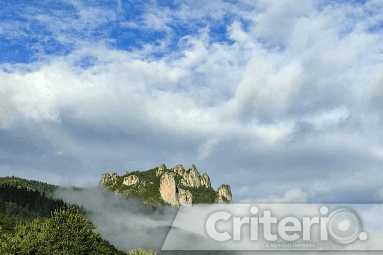 Imagen: Descubre las leyendas ocultas de Mineral del Chico en este recorrido
