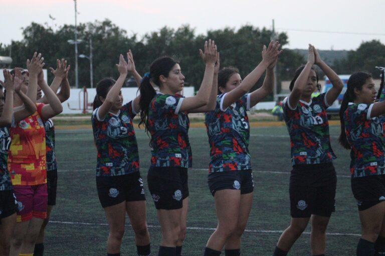 Imagen: La lluvia frenó el paso arrollador de las Mineras Ceumh en la TDP Femenil