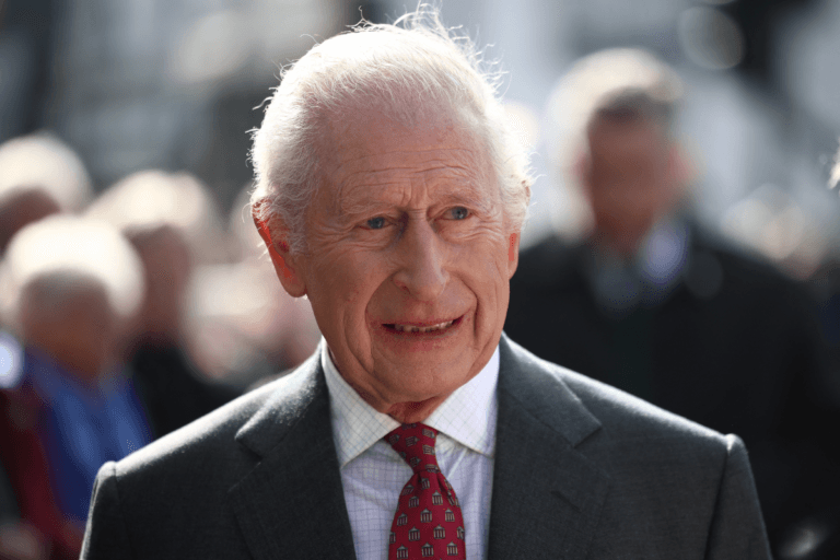 Imagen: El rey Carlos III pospone compromisos debido a efectos secundarios del tratamiento contra su cáncer