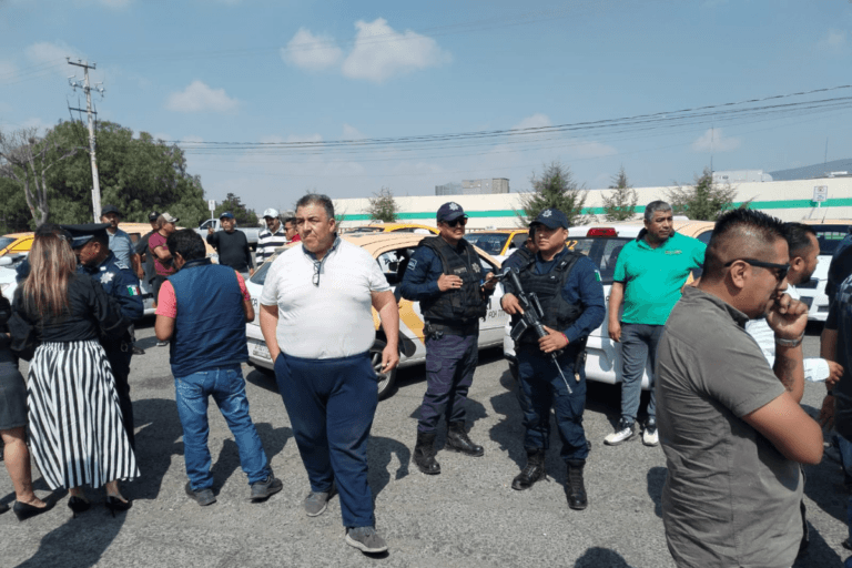 Imagen: ¿Sabes por qué taxistas de Pachuca realizan una caravana hacia el C5i? Entérate de los detalles