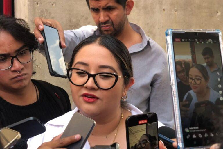 Imagen: “Error de imprenta”: Vanessa Escalante habla de la lona con su imagen
