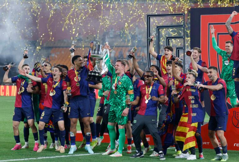 Imagen: Koundé corona al Barcelona en la Copa del Rey, en tensa final ante Real Madrid