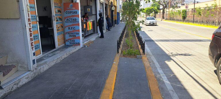 Imagen: Comerciantes de Tula se niegan a retirar sus toldos
