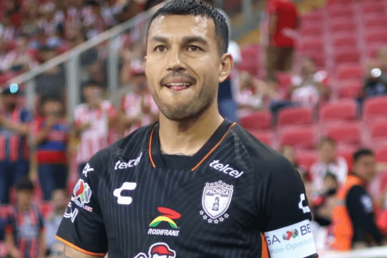 Imagen: ¡200 veces Tuzo! Gustavo Cabral alcanza cifra histórica en Pachuca