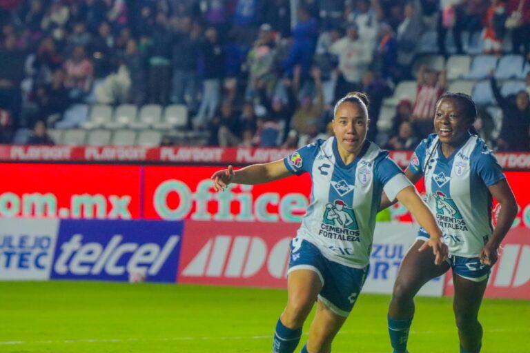 Imagen: Charlyn Corral rompe nueva marca en la Liga MX Femenil