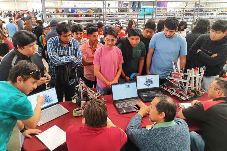 Imagen: Huejutla: Estudiantes de la UTHH buscan conquistar el mundial de robótica