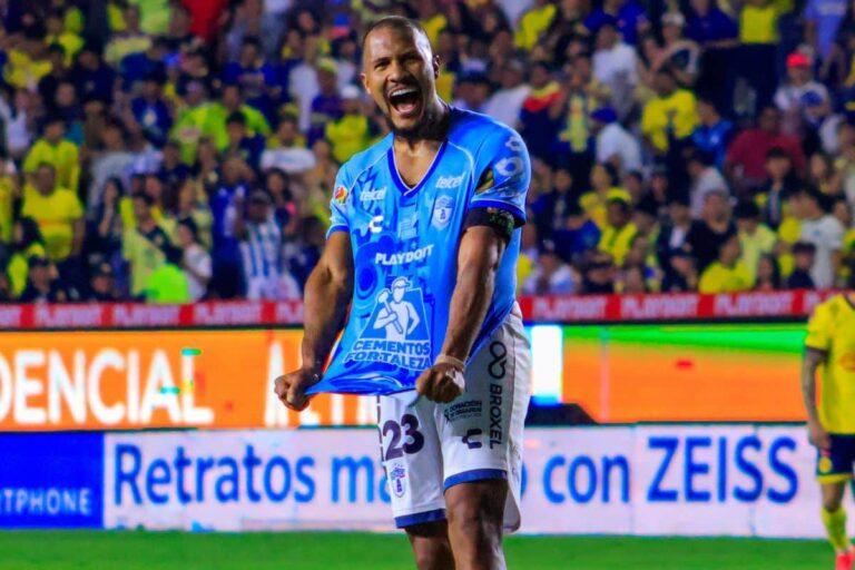 Imagen: Salomón Rondón extenderá su reinado y renueva su contrato con el Pachuca