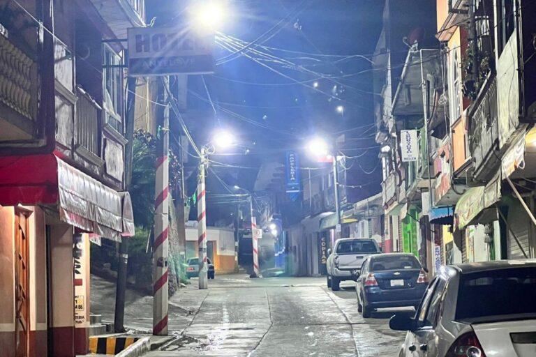 Imagen: Modernizan alumbrado en Chapulhuacán