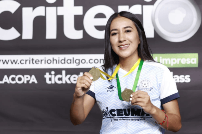 Imagen: De las canchitas al mundo: Adriana Godínez, una guerrera del futbol femenil