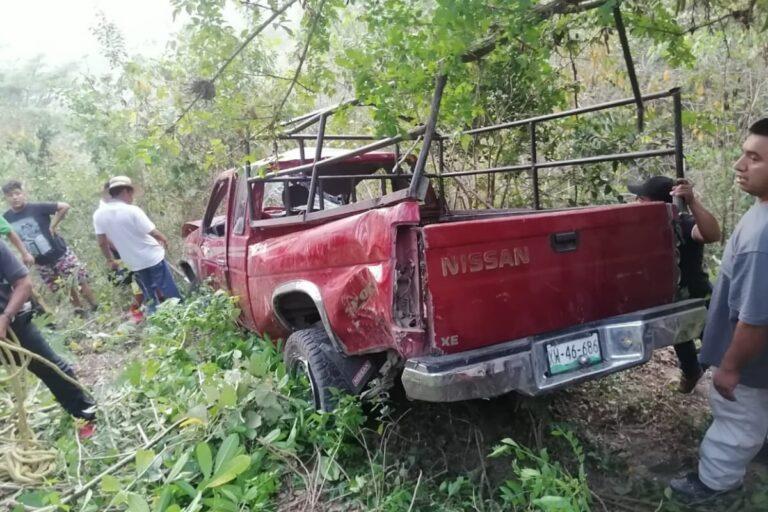 Imagen: Accidente vial en Huehuetla deja al menos 11 personas lesionadas