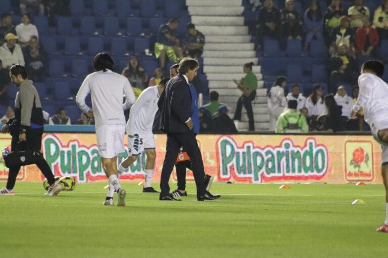 Imagen: Guillermo Almada pospone decisiones y prioriza el reto internacional
