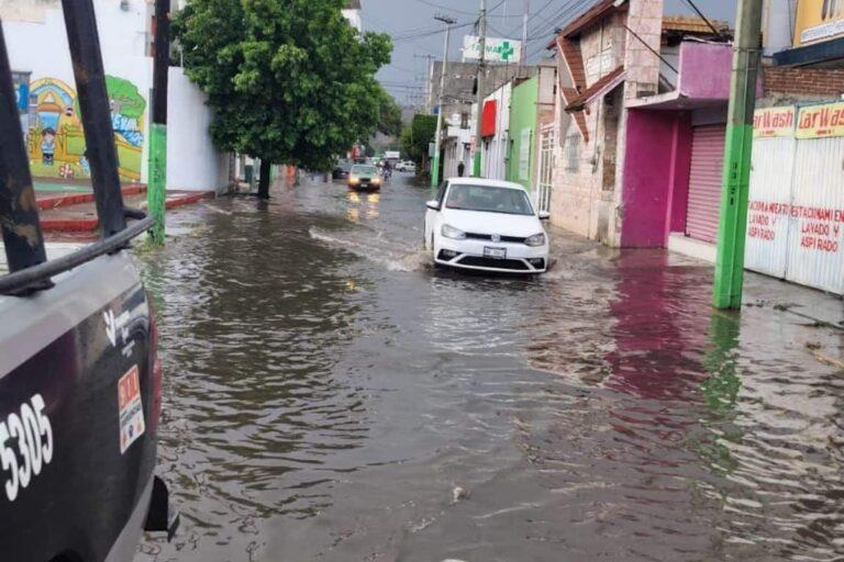 Imagen: Cayó la tromba en Tulancingo: Varias calles quedaron anegadas tras fuerte lluvia de este domingo