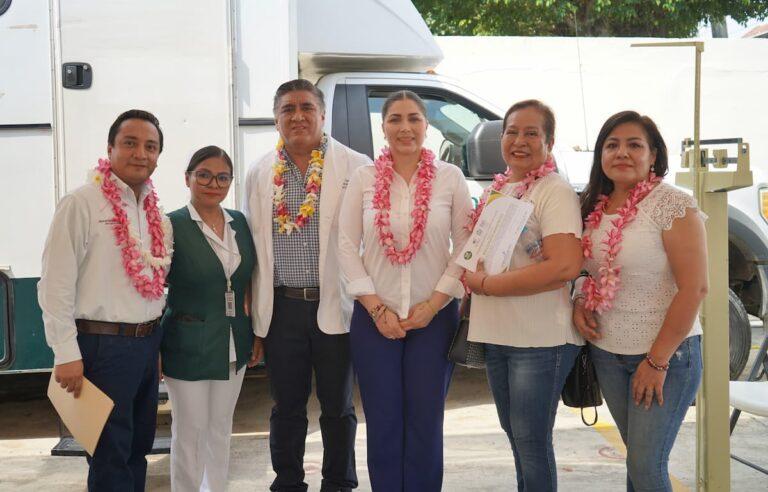 Imagen: En Huejutla, reconocen la labor del IMSS Bienestar durante aniversario de hospital