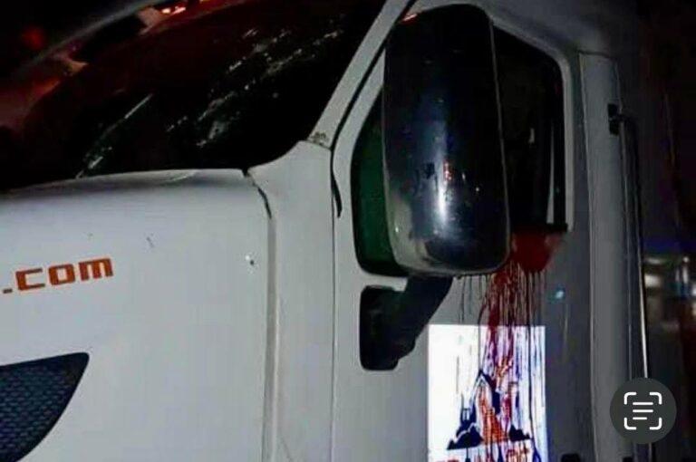Imagen: Chofer de tráiler recibe dos balazos en la espalda durante intento de asalto en la México-Querétaro