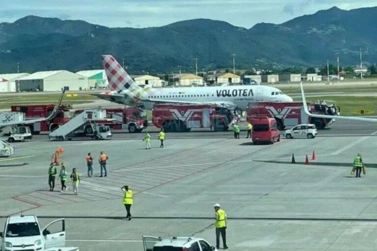 Imagen: Tragedia en Italia: Hombre irrumpe en el aeropuerto de Bérgamo y se lanza a la turbina de un avión