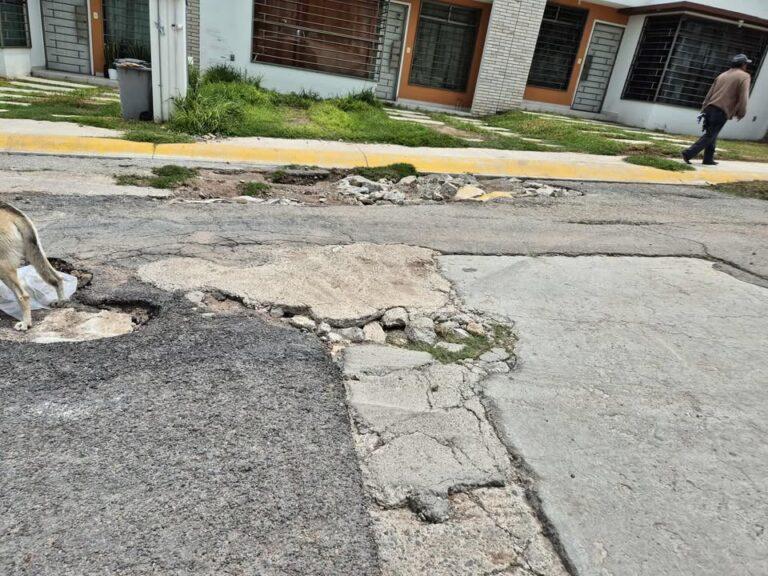 Imagen: Problemas entre Pachuca y Zempoala: hoyos, fuga de agua y basura acumulada