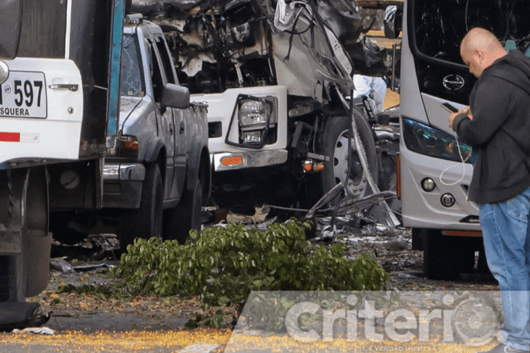Imagen: Ola de violencia en Colombia: explosión deja saldo fatal y deja en alerta a la ciudad