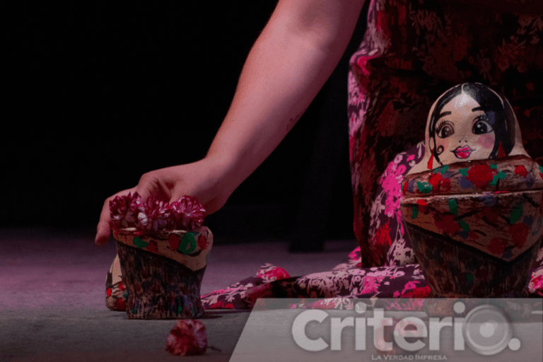 Imagen: Teatro con perspectiva de género: Matrioskas en la Fundación Arturo Herrera Cabañas