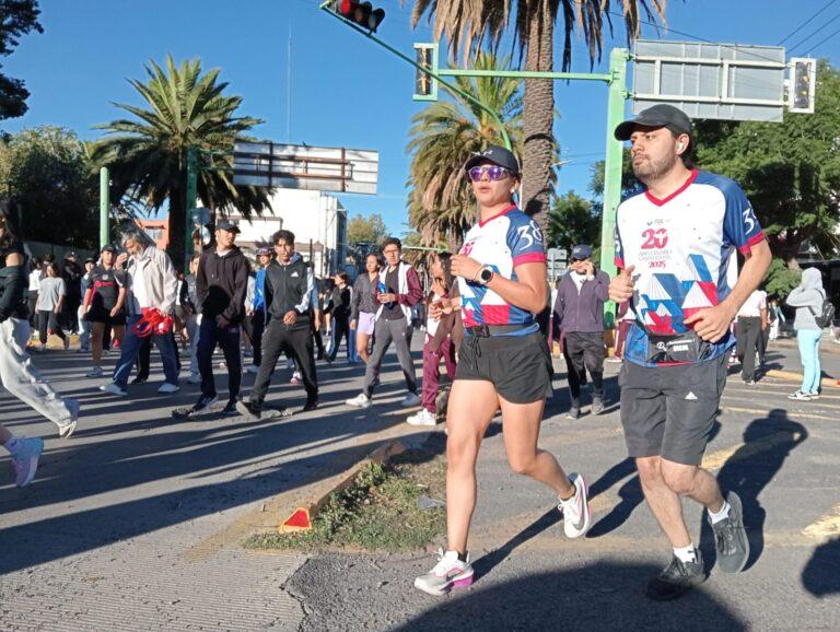 Imagen: Carrera de la FUL corona a Jossimar Salgado y Angélica Bocanegra como campeones