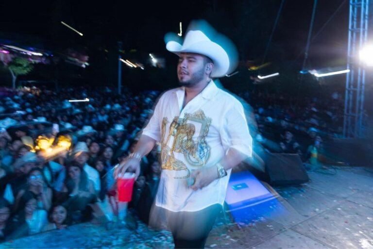 Imagen: Concierto de Tito Torbellino Jr. se convierte en una balacera; esto se sabe del hecho