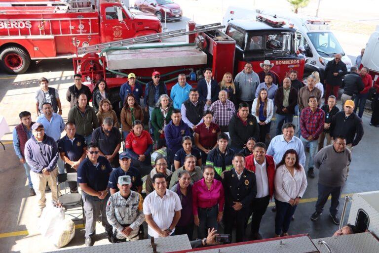 Imagen: Entregan equipo y uniformes a Protección Civil en Actopan