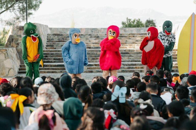 Imagen: A través del teatro se busca dotar a menores de herramientas contra el abuso infantil
