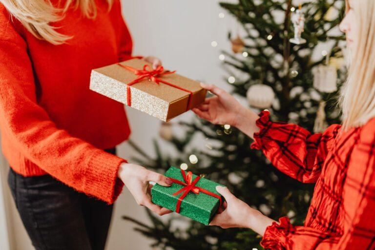 Imagen: ¡No falles en el intercambio navideño! Ideas de regalos para esta temporada