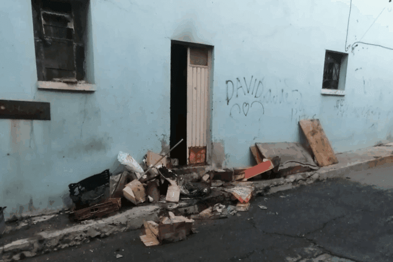 Imagen: Incendio en la Surtidora moviliza a bomberos