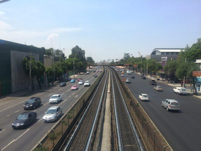Imagen: Cdmx: Salió a la calle a buscar caricias y terminó asaltado