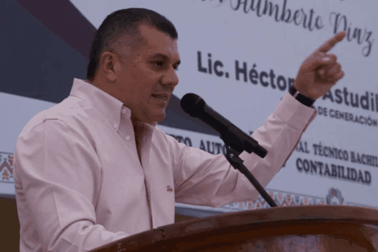 Imagen: Iguala: Acusan que alcalde busca usar a la policía para silenciar críticas