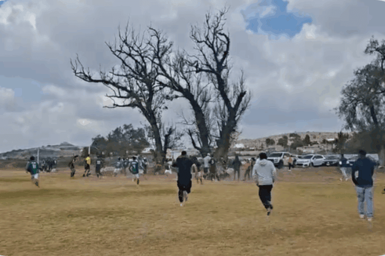 Imagen: Tensión en Epazoyucan, Hidalgo: Riña en canchas de fútbol involucra a jugadores y espectadores