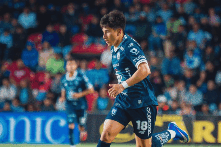 Imagen: Alexéi Domínguez se afianza en Pachuca y lanza advertencia interna