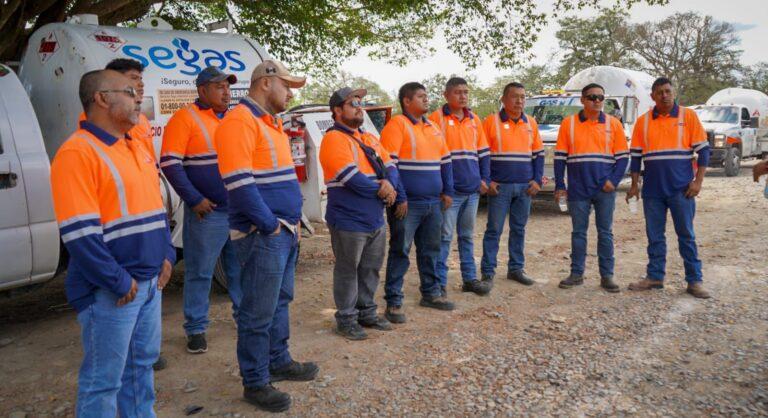 Imagen: Protección Civil de Huejutla realiza inspecciones a pipas de gas para garantizar seguridad