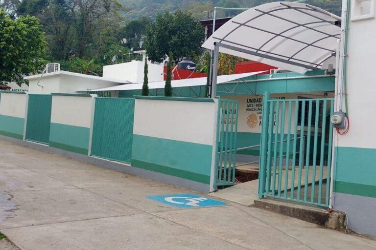 Imagen: Habitantes de Huazalingo cuestionan atención médica en turno nocturno de clínica