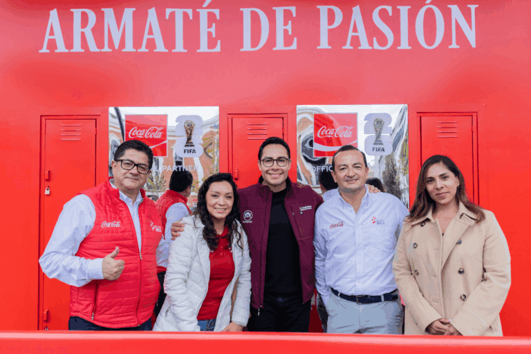 Imagen: Pasión que une: Experiencia Futbolera Coca-Cola