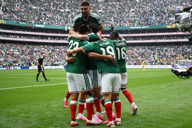 Imagen: Tri rompe la maldición: debut mundialista con triunfo histórico