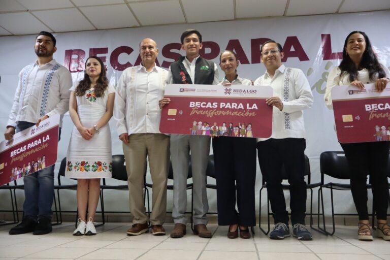 Imagen: Impulsan educación en la Sierra con entrega de apoyos para estudiantes