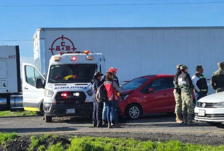 Imagen: Choque entre ambulancia y auto en la México–Pachuca