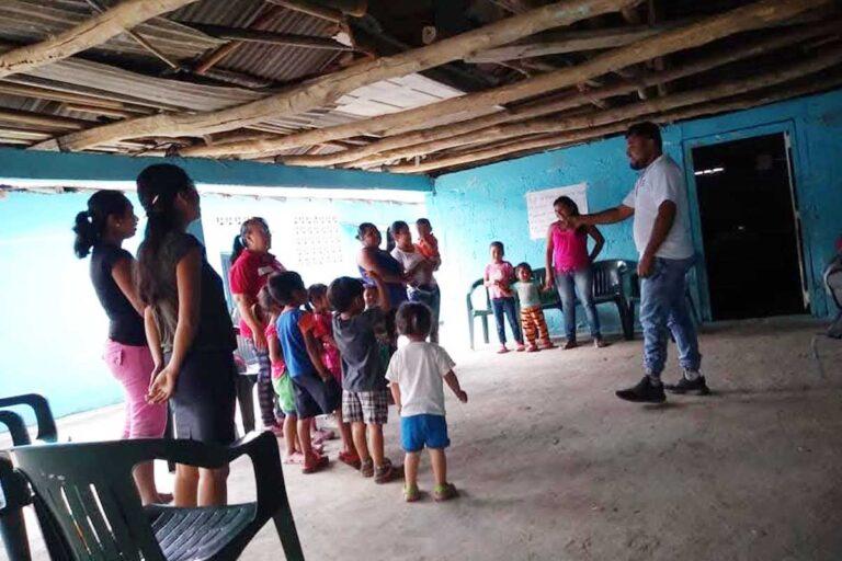 Imagen: Hidalgo: Educación indígena, entre carencias y rezago bilingüe