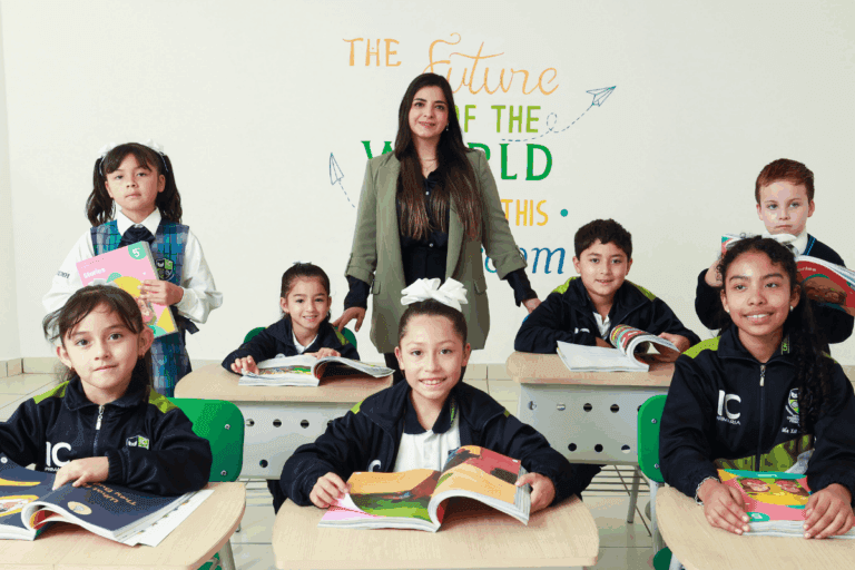 Imagen: Carrington: donde hoy aprenden y mañana lideran